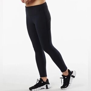Carbon38 Classic Pocket Black Leggings